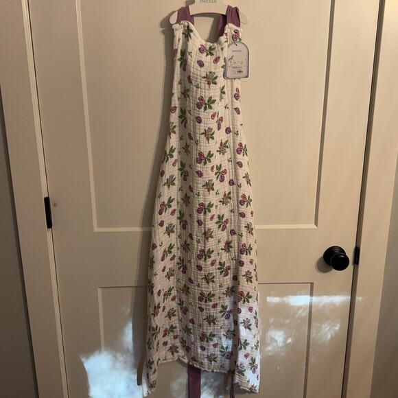 en Vogue Other - En Vogue Crossback Apron Adult One Size White Fig Fruit Cotton Gauze Kitchen NWT